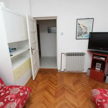 Gostinjska kuća Aurora